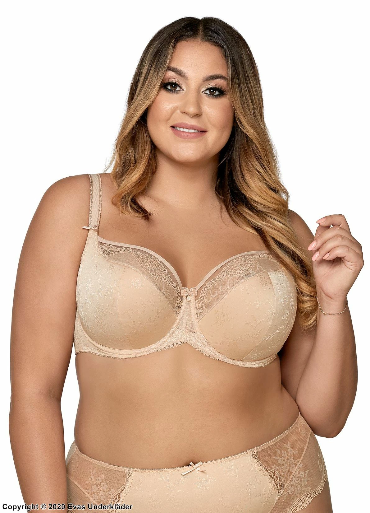 Big Cup Bra, Beautiful Lace, Straps Over Bust, B To L-cup 1 Big Cup Bra, Beautiful Lace, Straps Over Bust, B To L-cup