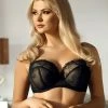 Luxurious Bra, Intricate Lace, C To M-cup