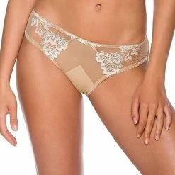Romantic Cheeky Panties, Embroidery, Mesh Inlay, Flowers