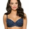 Beautiful Push-up Bra, Lace Trim, Leaves
